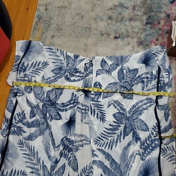 Blue and White Kimono Shrug - Picture 10 of 13